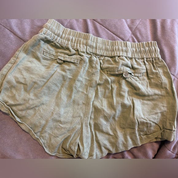 Casual Olive Green Drawstring Shorts - Picture 2 of 2